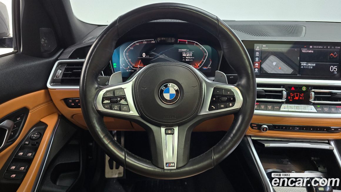 BMW 3-Series 2019