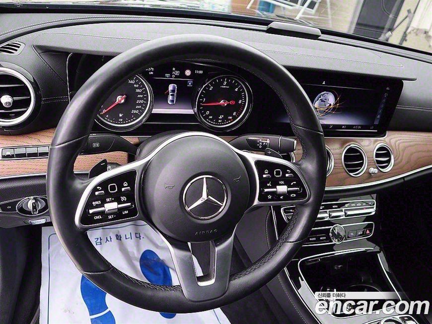 Mercedes-Benz E-Class 2019