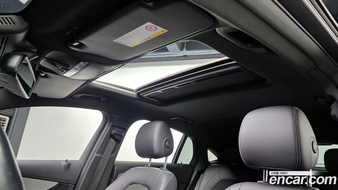 Mercedes-Benz GLC-Class 2019