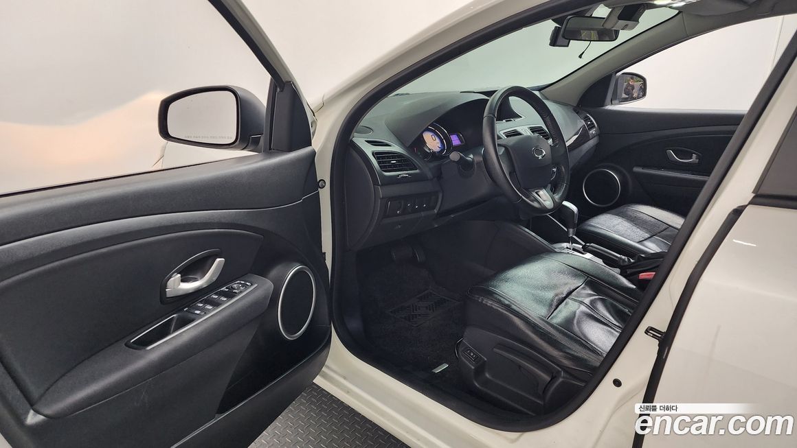 Renault-KoreaSamsung SM3 2013