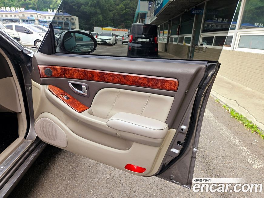 Hyundai Grandeur 2002