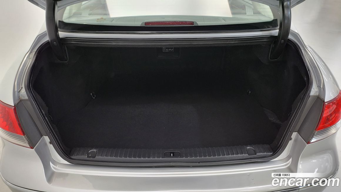 Hyundai Grandeur 2008