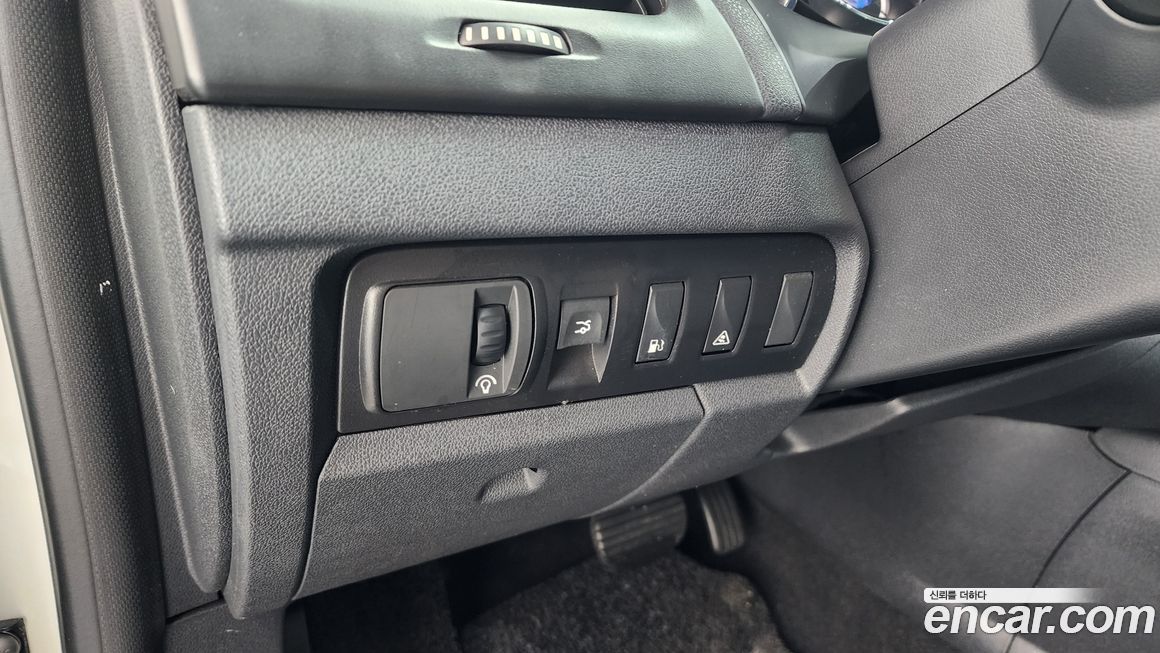 Renault-KoreaSamsung SM3 2013