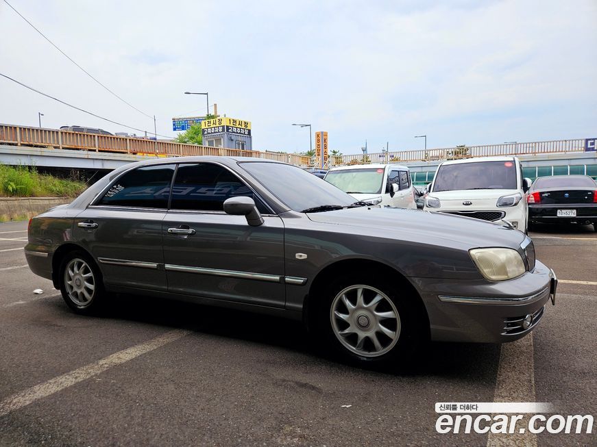 Hyundai Grandeur 2002