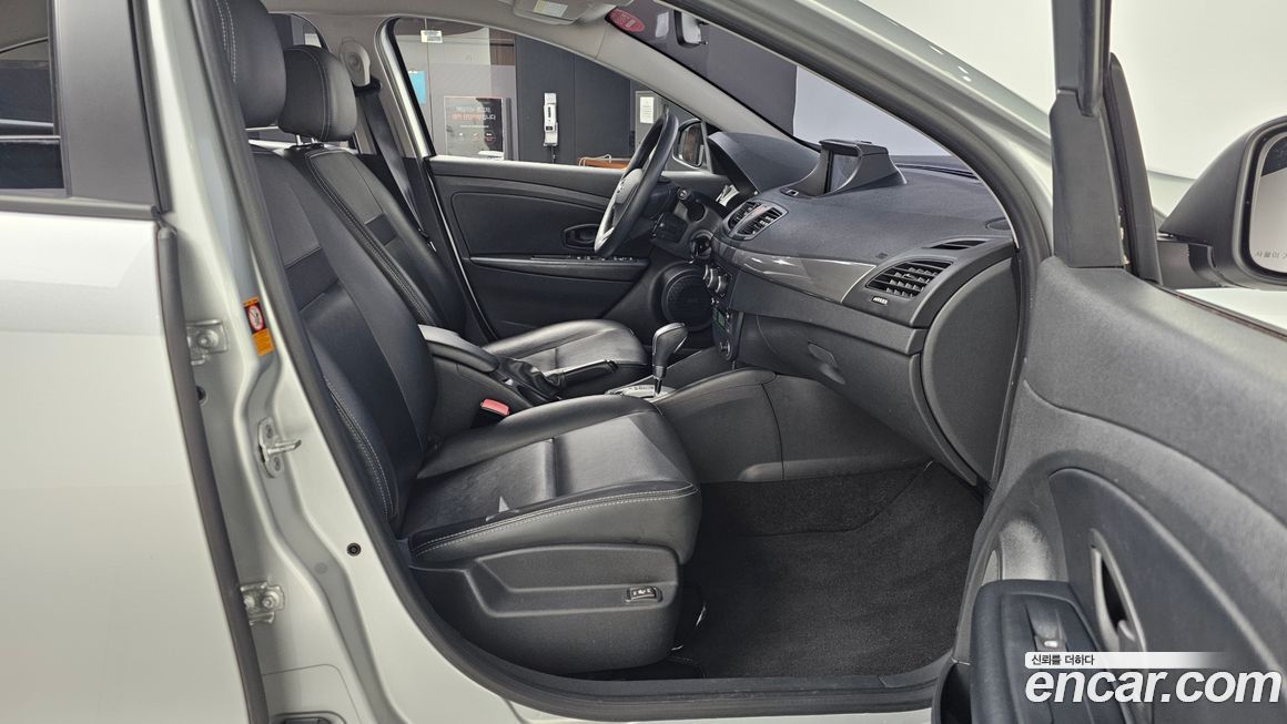 Renault-KoreaSamsung SM3 2015