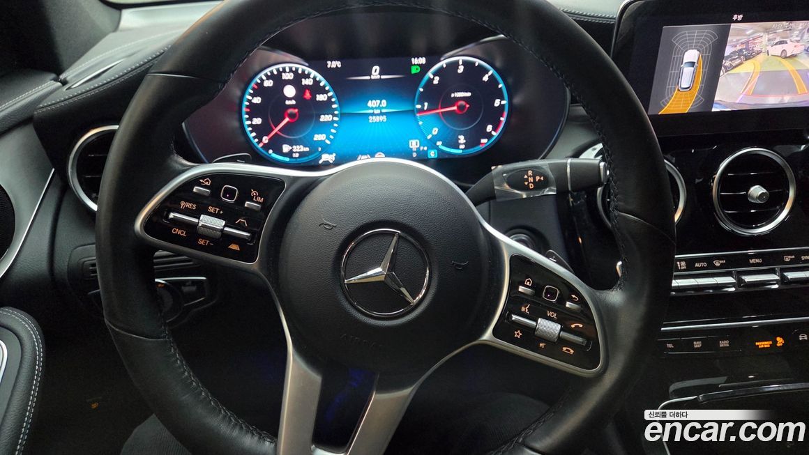 Mercedes-Benz GLC-Class 2021