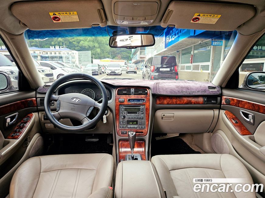 Hyundai Grandeur 2002