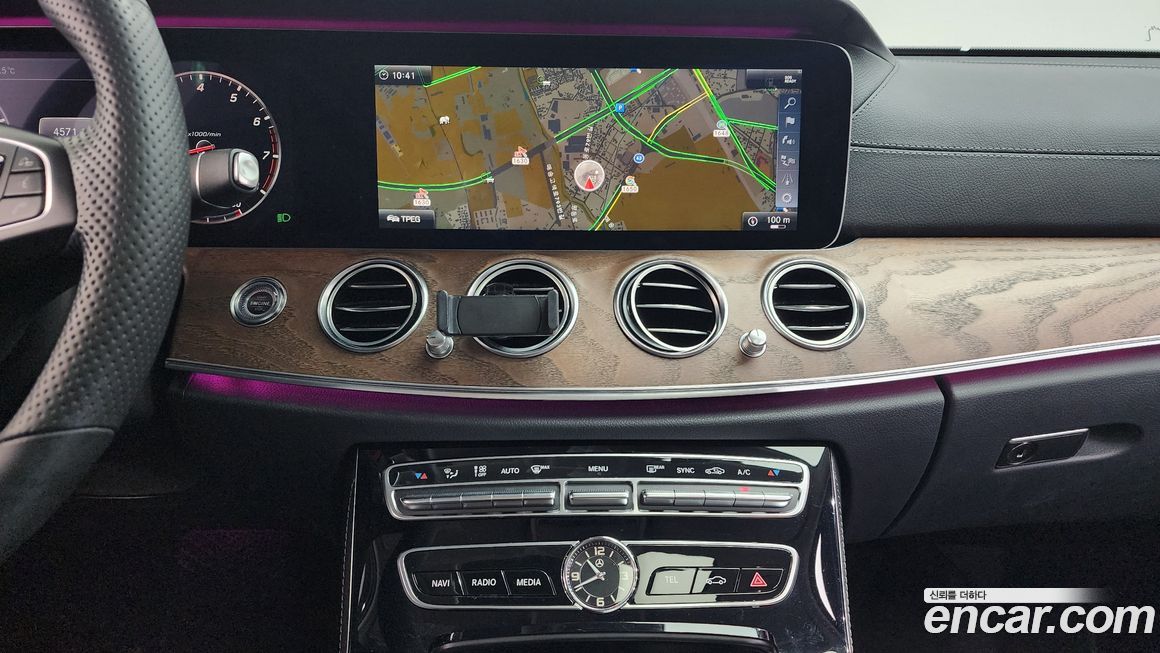 Mercedes-Benz E-Class 2018