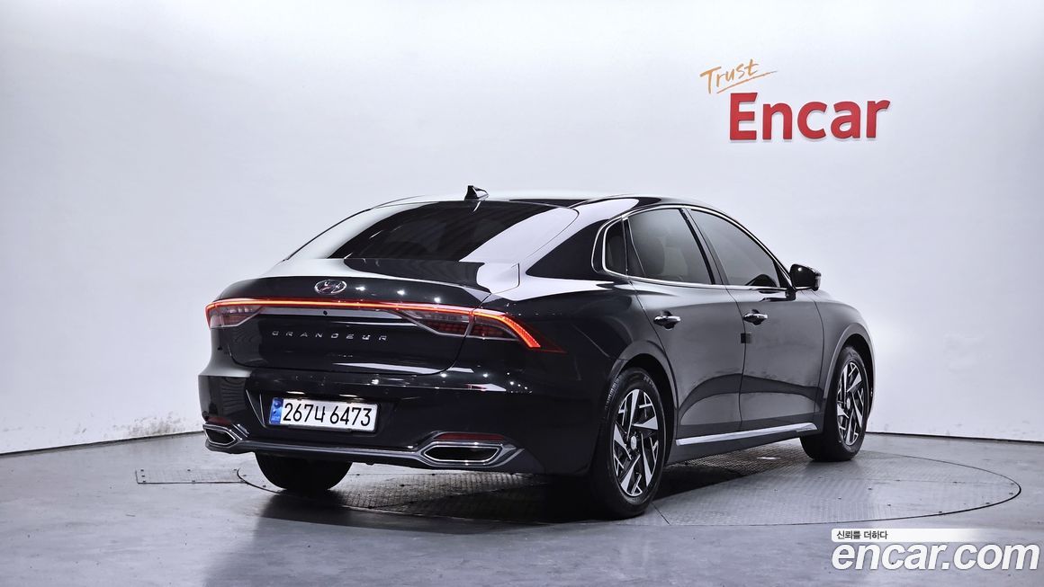 Hyundai Grandeur 2021