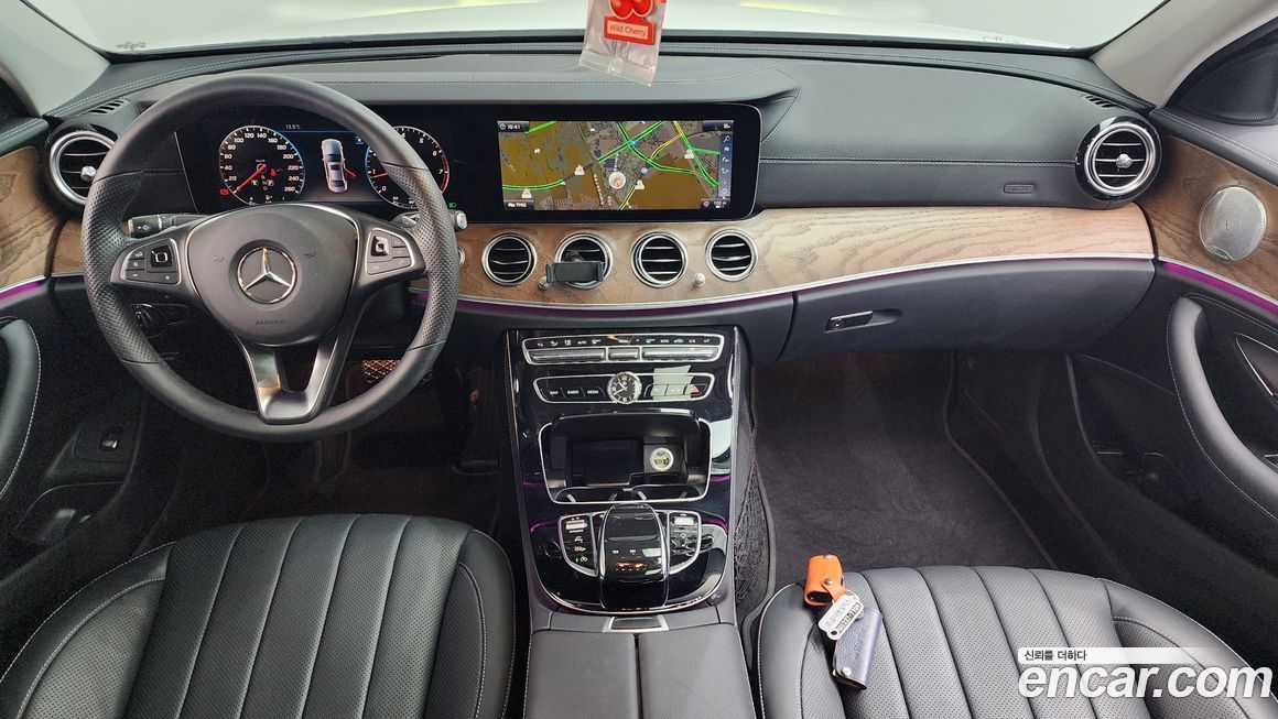 Mercedes-Benz E-Class 2018