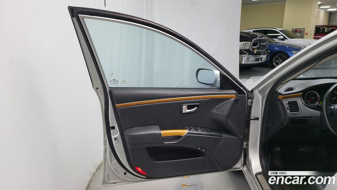 Hyundai Grandeur 2008