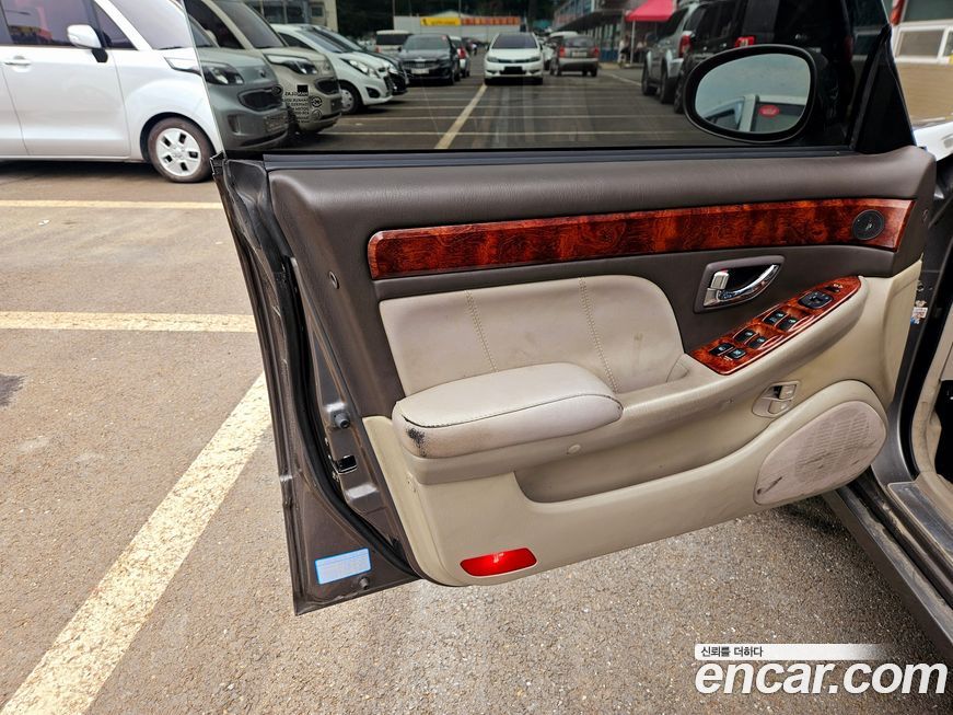 Hyundai Grandeur 2002