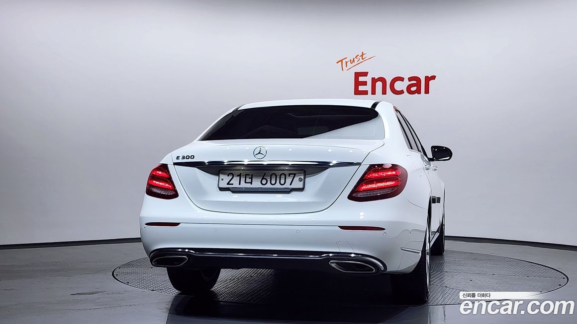 Mercedes-Benz E-Class 2018