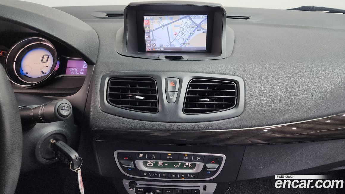 Renault-KoreaSamsung SM3 2013