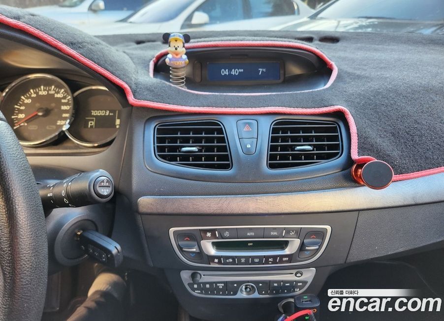 Renault-KoreaSamsung SM3 2012