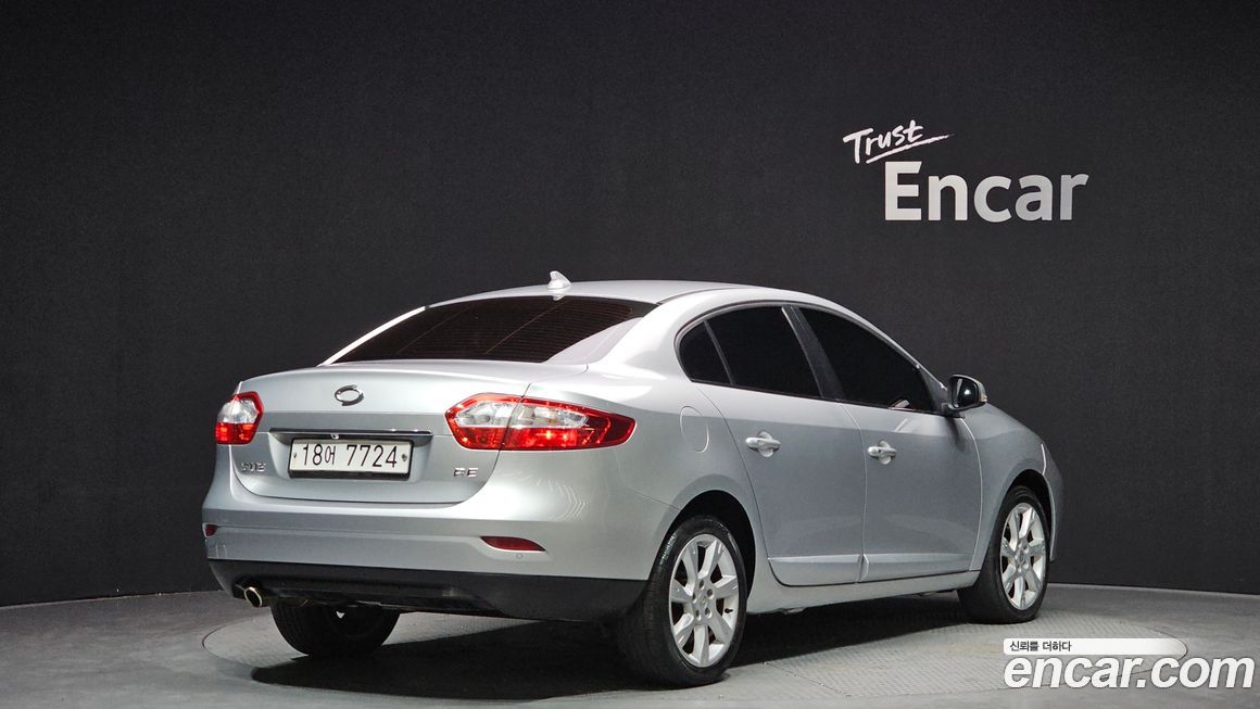 Renault-KoreaSamsung SM3 2011