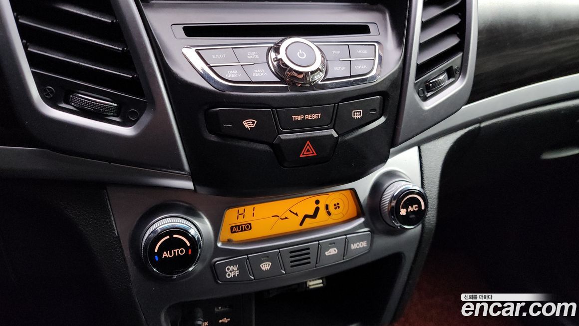 KG_Mobility_Ssangyong KORANDO 2014