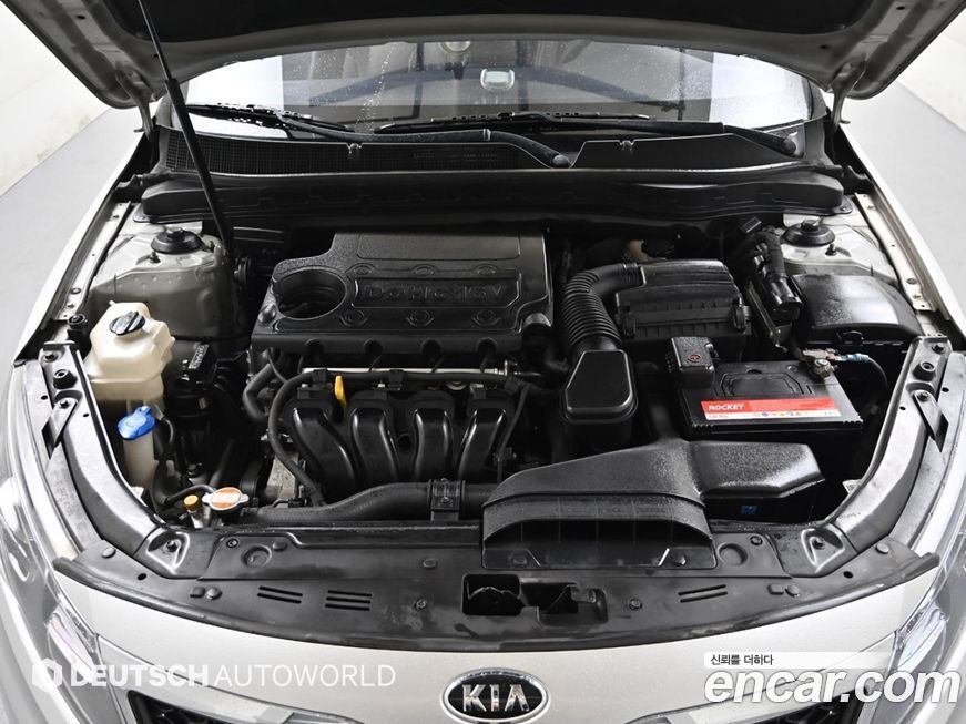 Kia K5 2011
