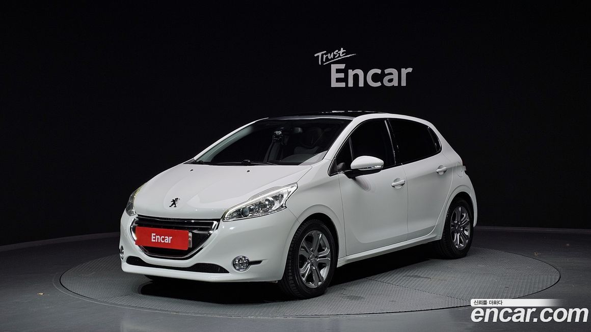 Peugeot 208 2015