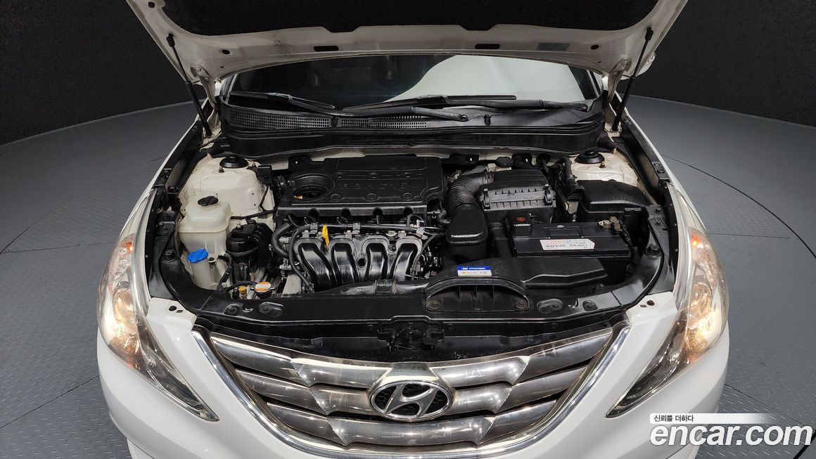 Hyundai Sonata 2011