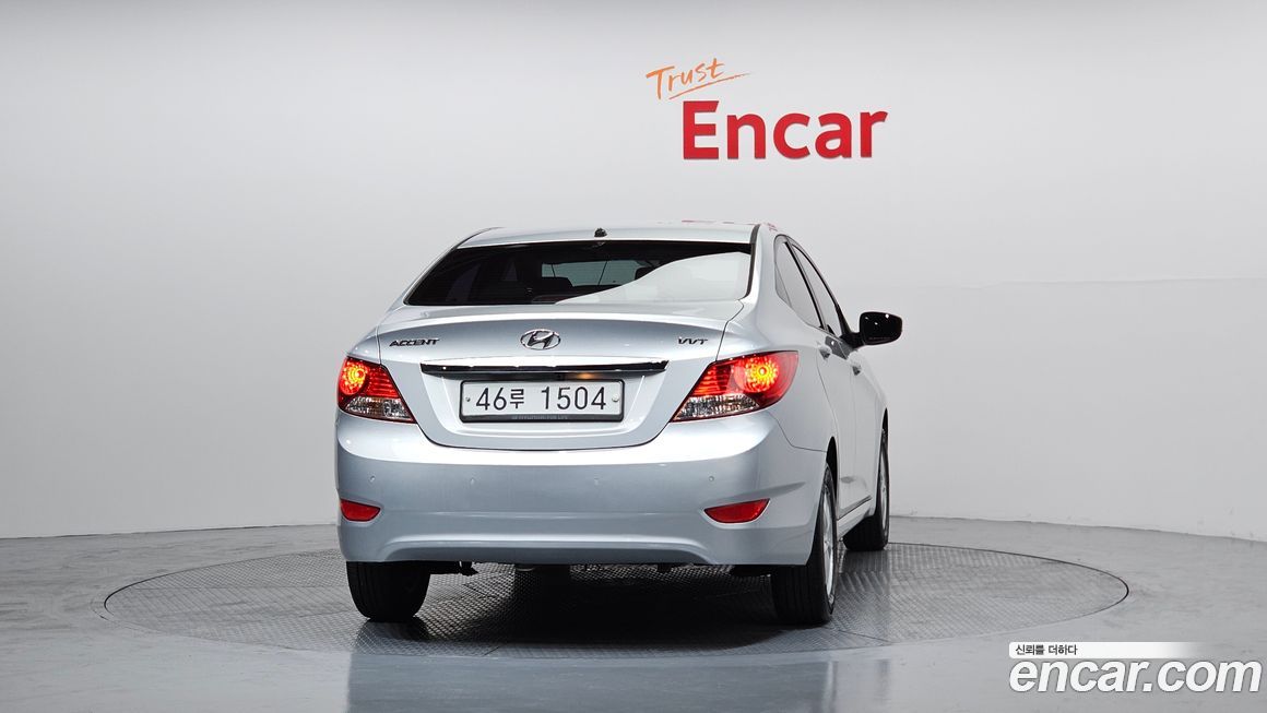 Hyundai Accent 2014