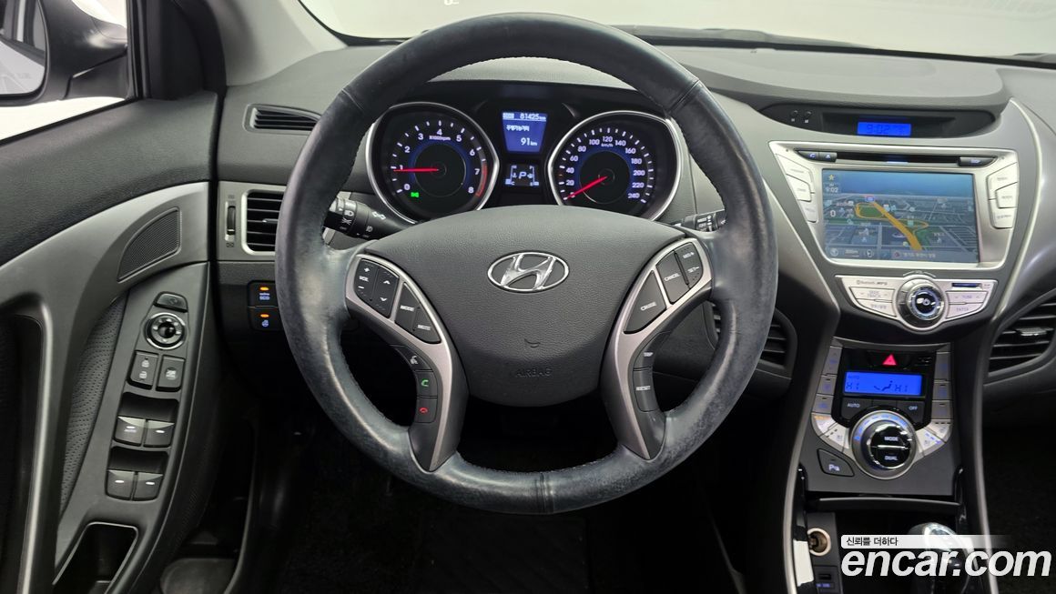 Hyundai AVANTE 2014