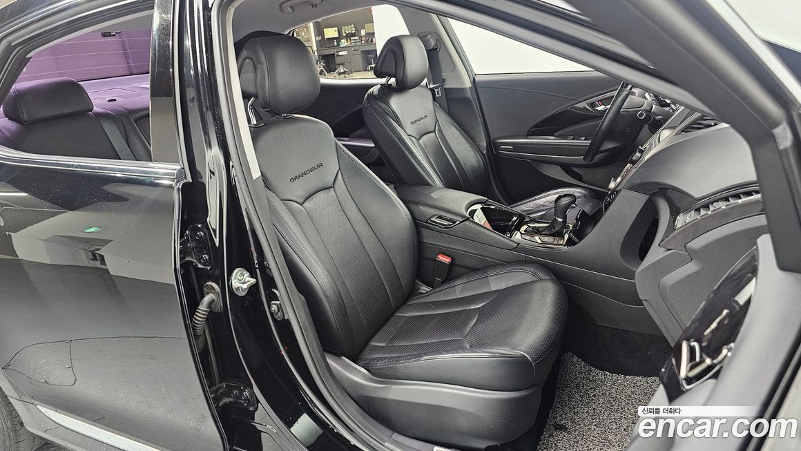 Hyundai Grandeur 2012