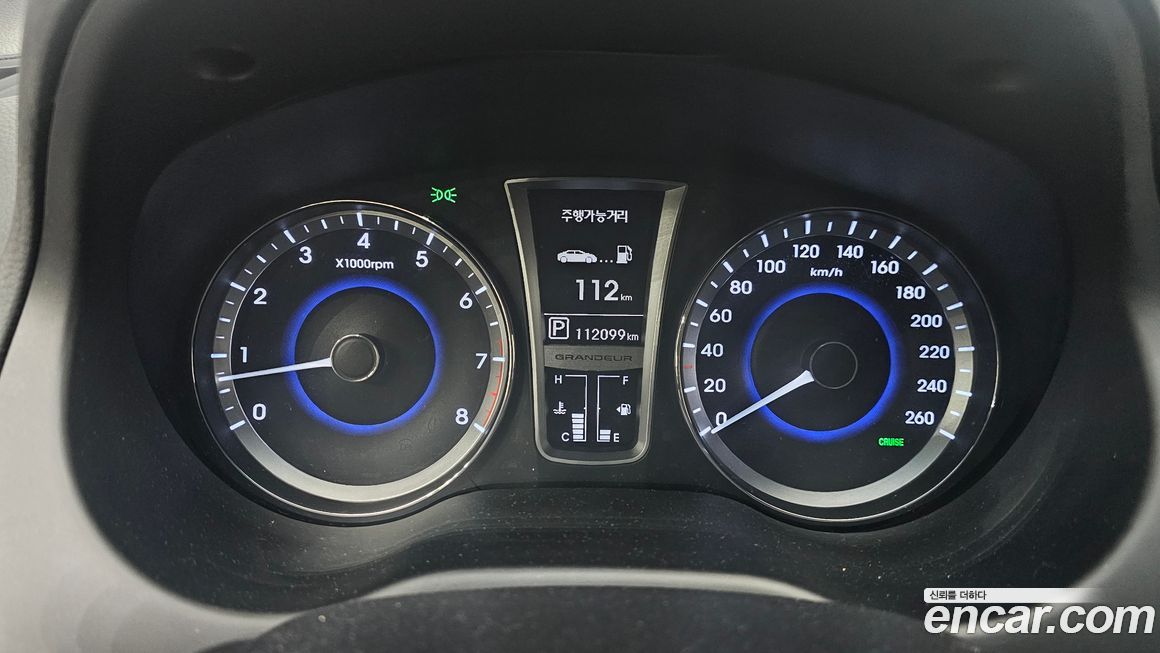 Hyundai Grandeur 2012