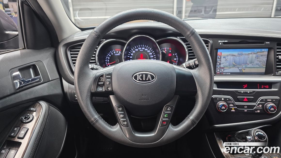 Kia K5 2012
