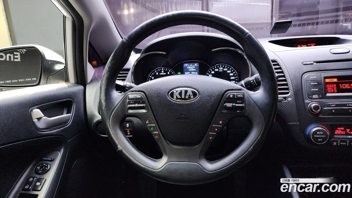 Kia K3 2015