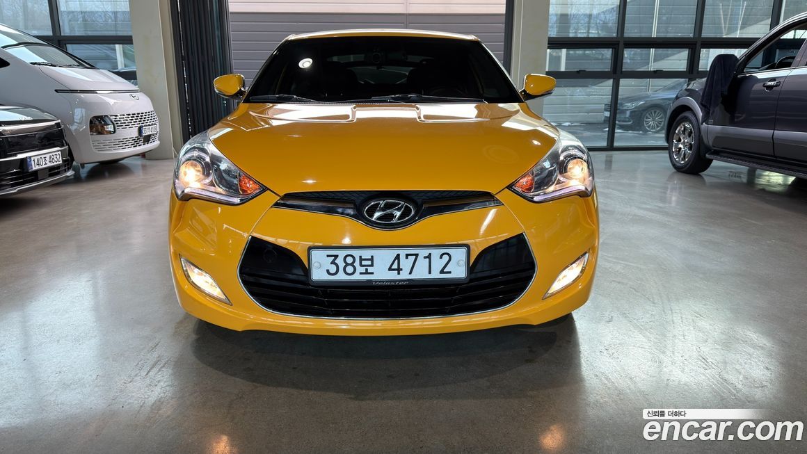 Hyundai Veloster 2013