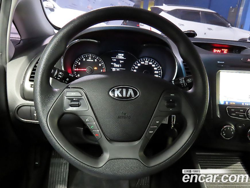 Kia K3 2015