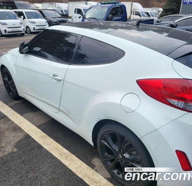 Hyundai Veloster 2014
