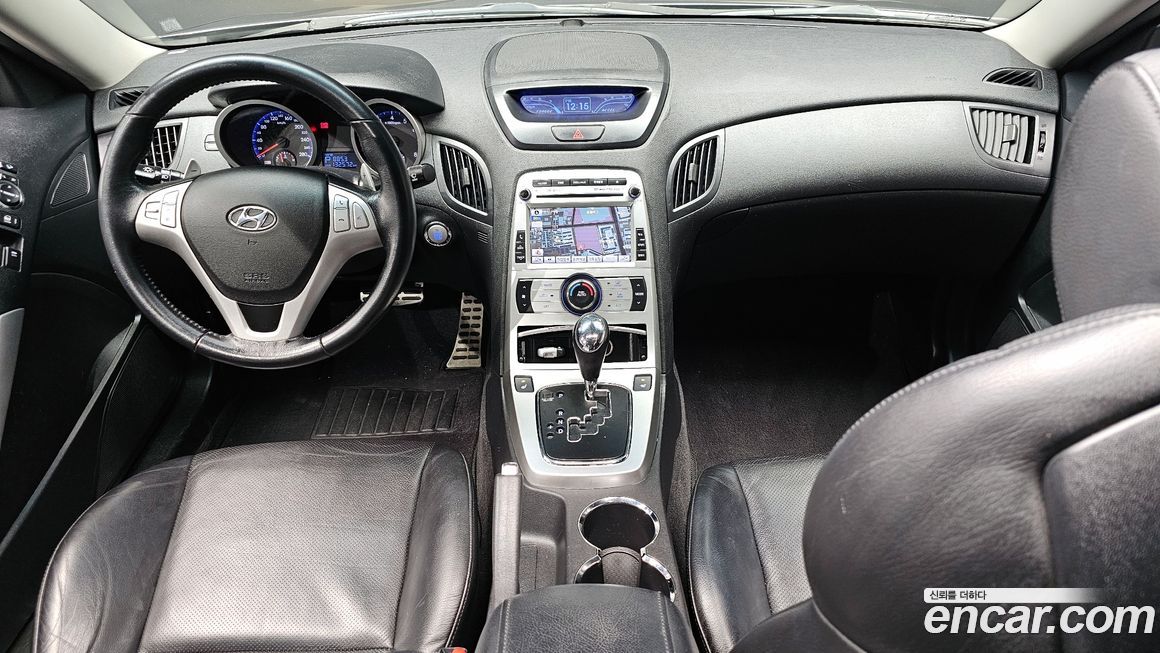 Hyundai Genesis 2010