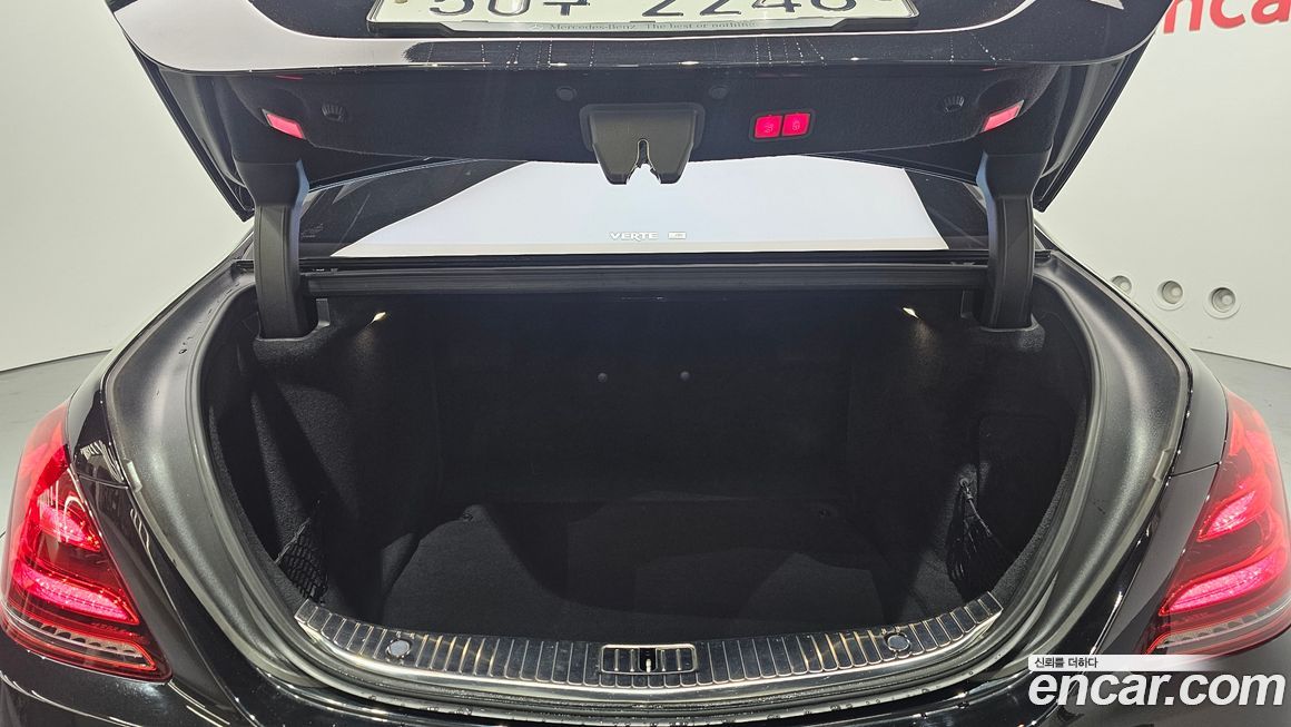 Mercedes-Benz S-Class 2018