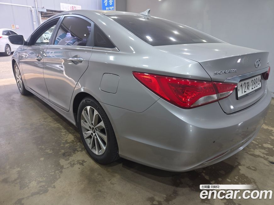 Hyundai Sonata 2014