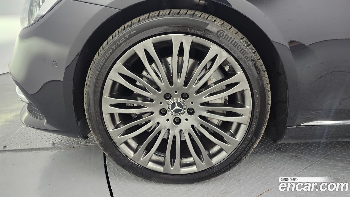 Mercedes-Benz S-Class 2018