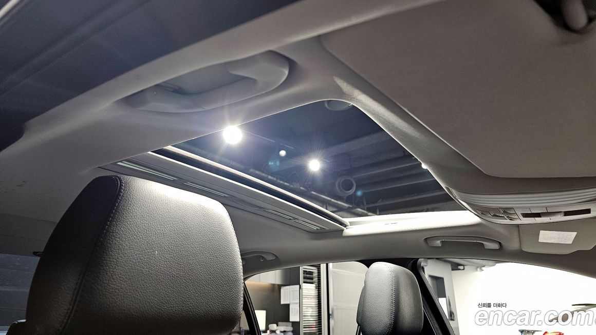 Mercedes-Benz E-Class 2010