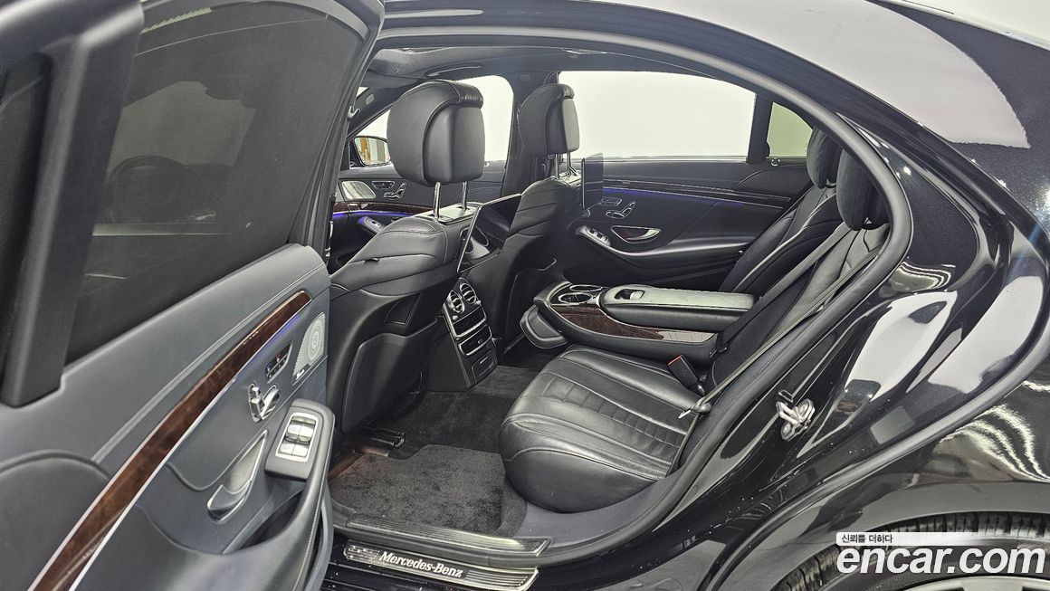 Mercedes-Benz S-Class 2018