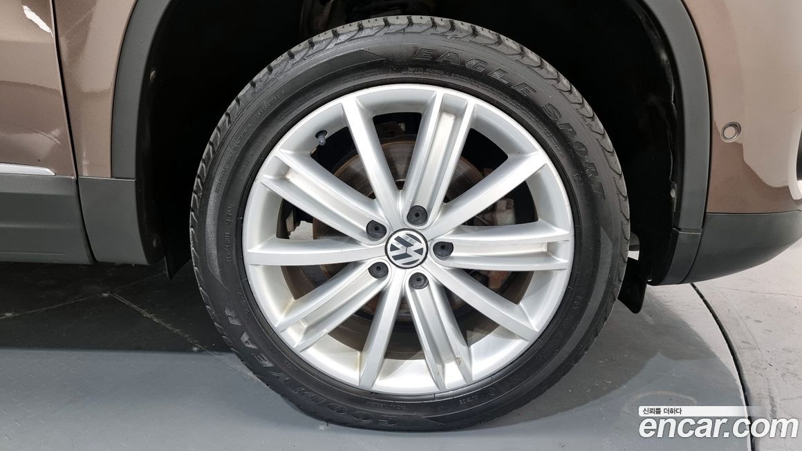 Volkswagen Tiguan 2014