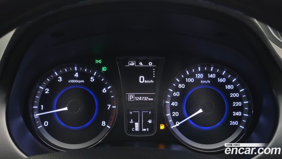 Hyundai Grandeur 2016