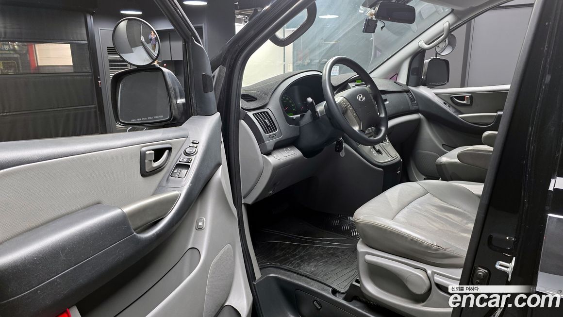 Hyundai Starex 2015