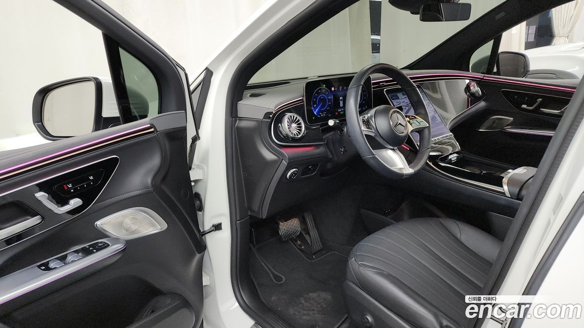 Mercedes-Benz EQE 2023