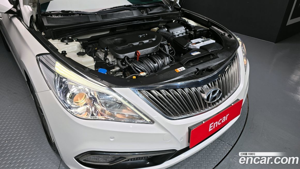 Hyundai Grandeur 2016