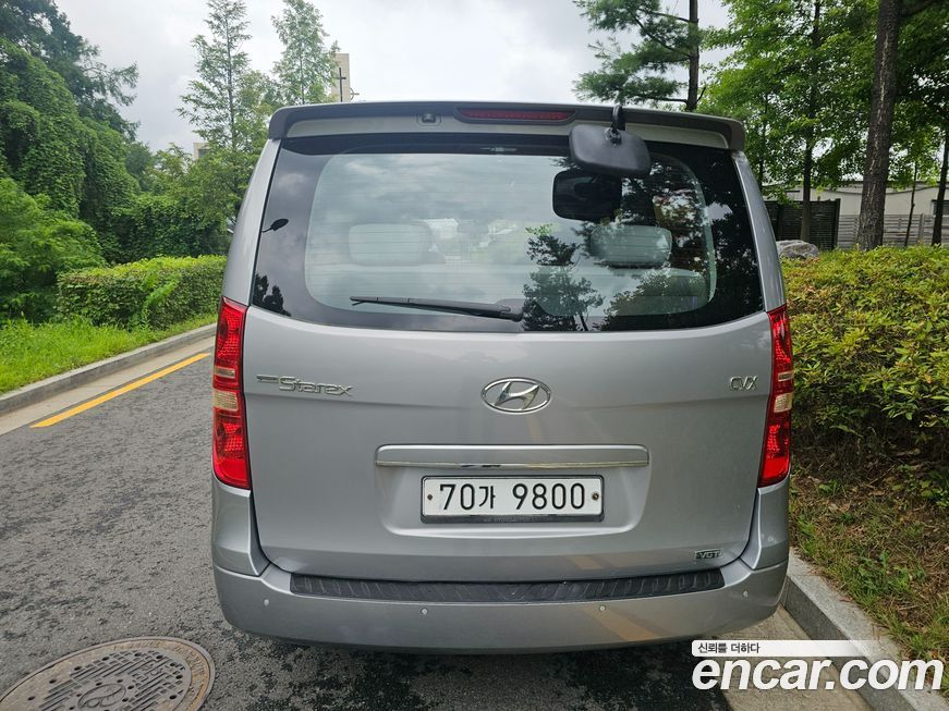 Hyundai Starex 2012