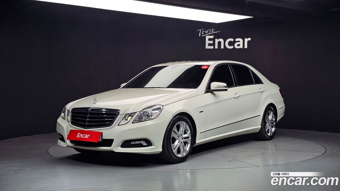 Mercedes-Benz E-Class 2010
