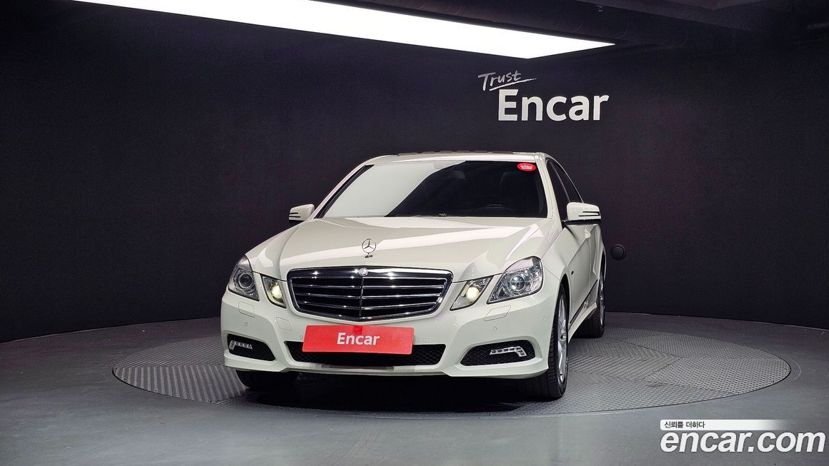 Mercedes-Benz E-Class 2010