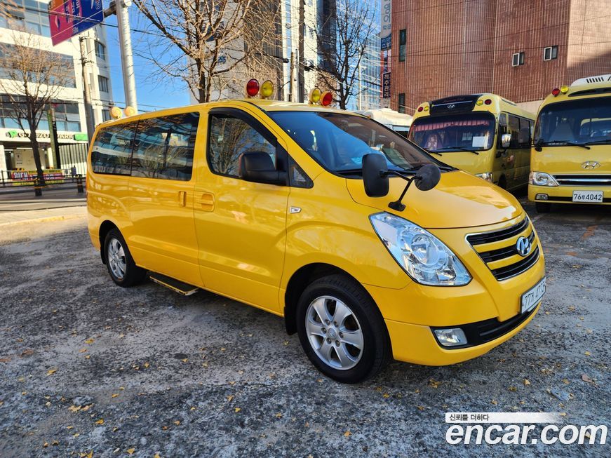 Hyundai Starex 2016