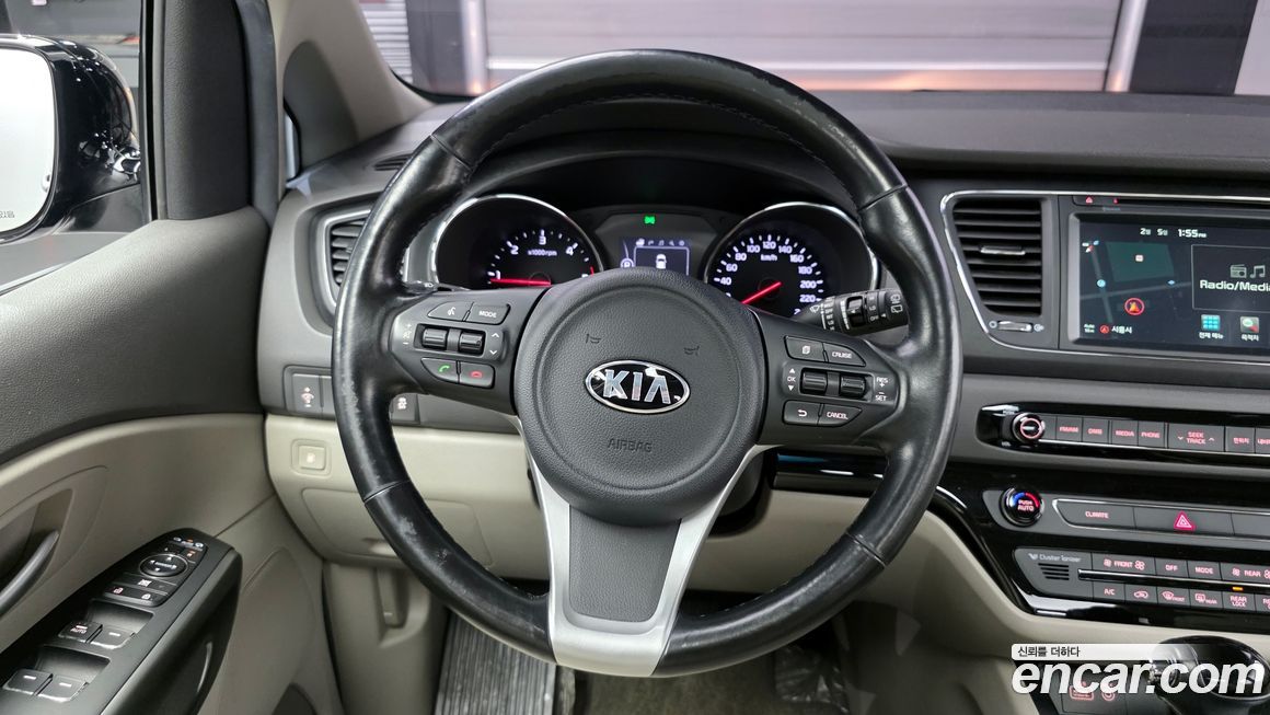 Kia Canival 2016