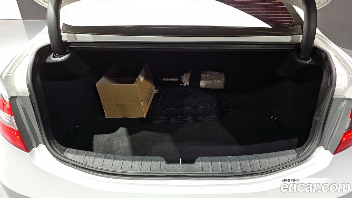 Hyundai Grandeur 2016